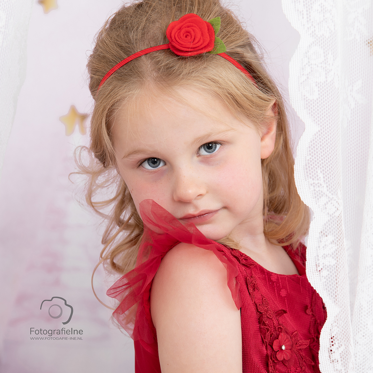 Fotografie Ine Prinsessen fotoshoot rode jurk
